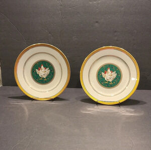 1999 Mikasa "Twelve days of Christmas "gold  Three French Hens sz.9 in.